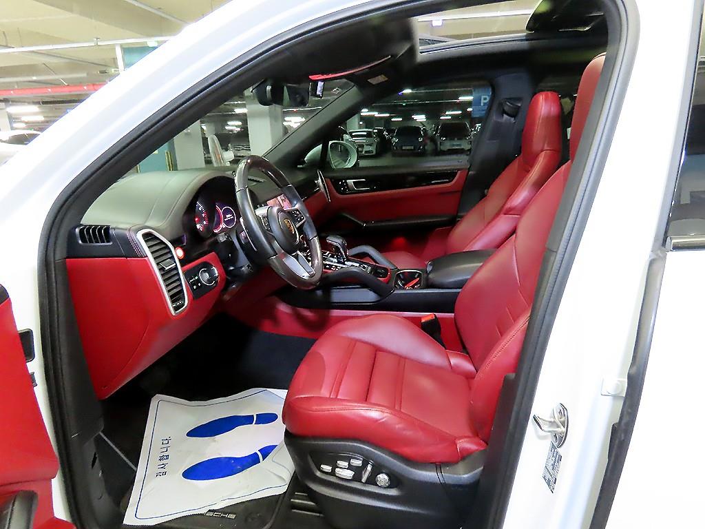 Porsche Cayenne - Vista 6