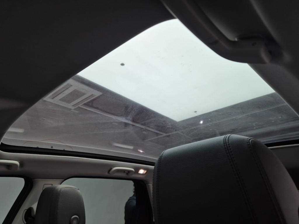 Land Rover Discovery Sports 2018 Negro - Importación desde Corea - HF Imports Iquique - Foto 13