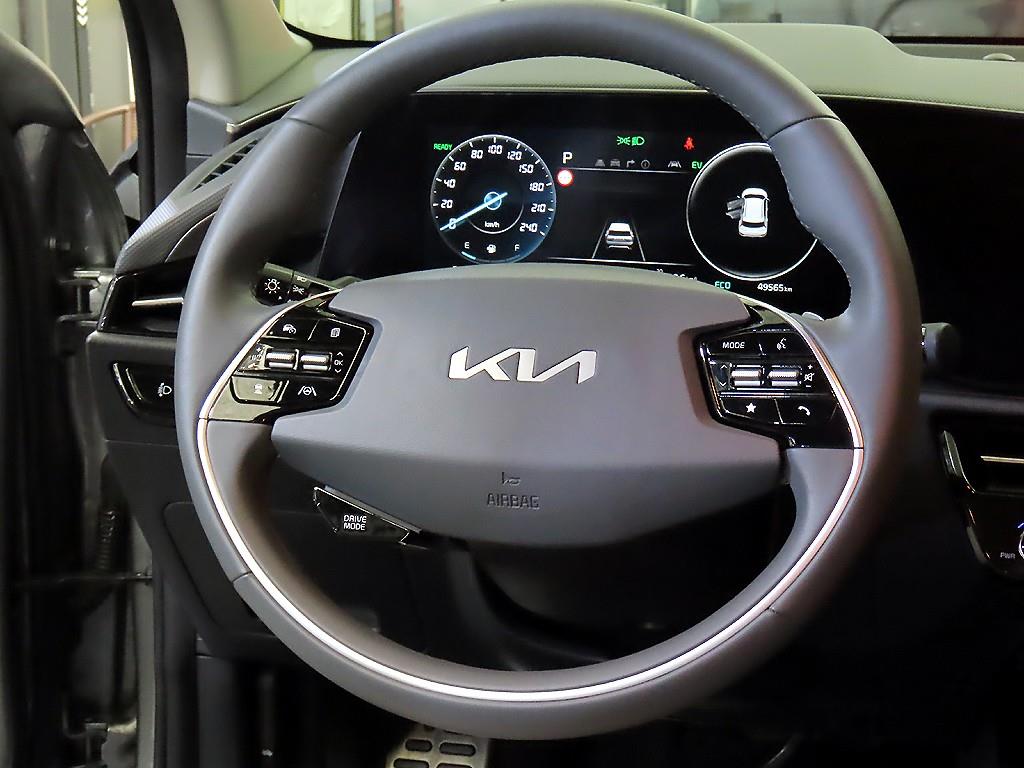 KIA Niro - Vista 8