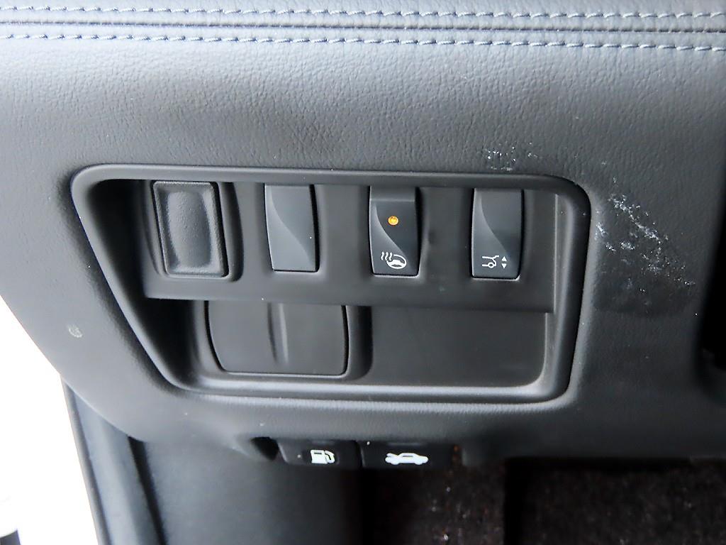 SAMSUNG QM6 - Vista 12