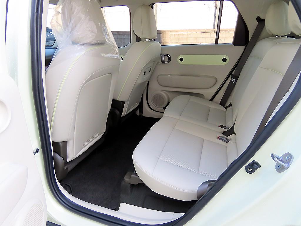 HYUNDAI Casper - Vista 6