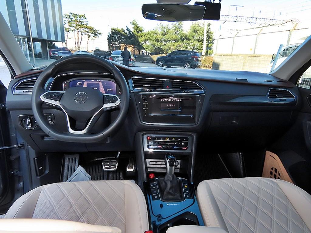 Volkswagen Tiguan - Vista 7