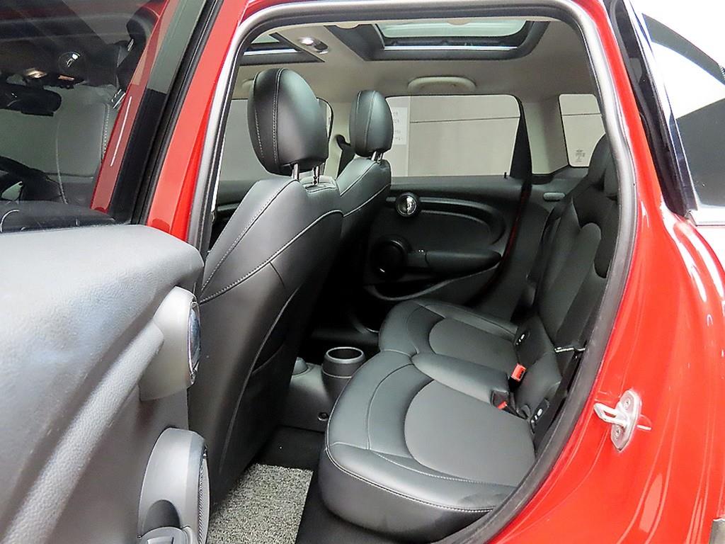 Mini Cooper - Vista 6