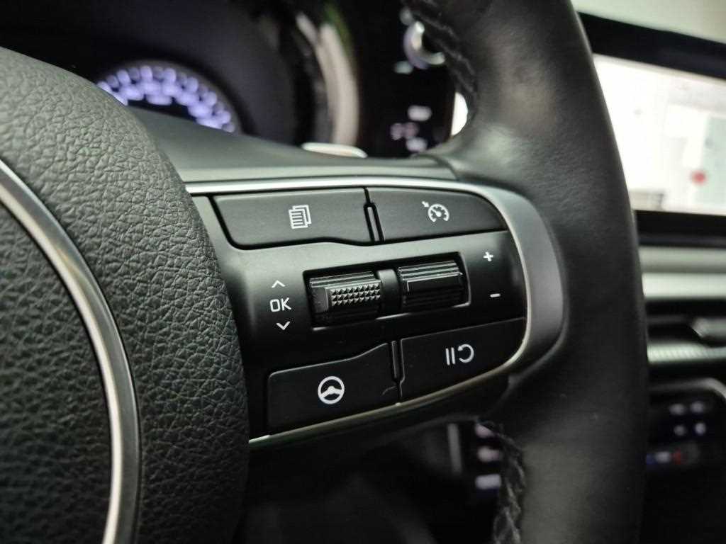 KIA K5 2023 Negro - Importación desde Corea - HF Imports Iquique - Foto 15