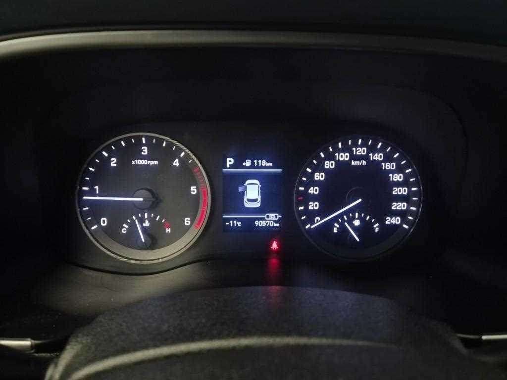 HYUNDAI Tucson - Vista 6