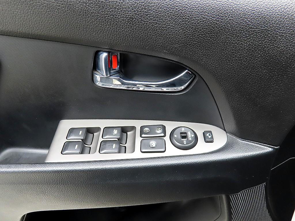 KIA Sportage - Vista 11