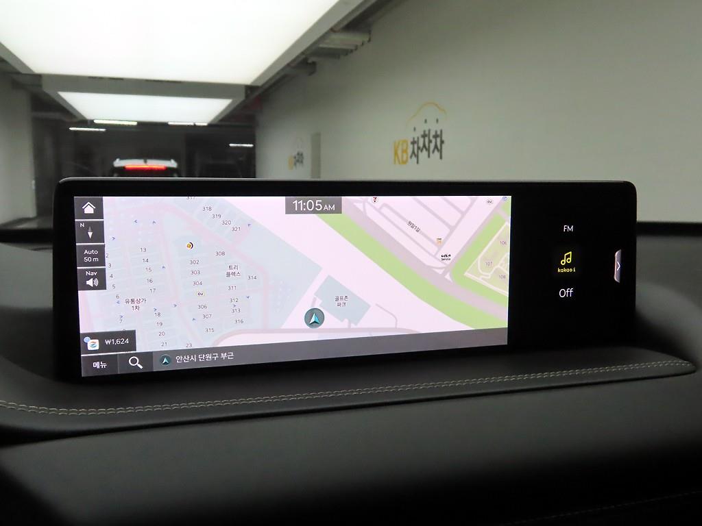 Genesis GV80 - Vista 8