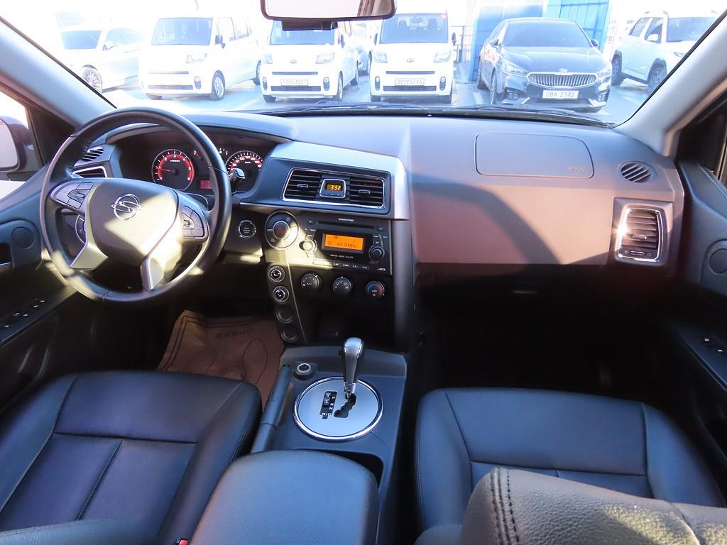 Ssangyong Korando - Vista 5