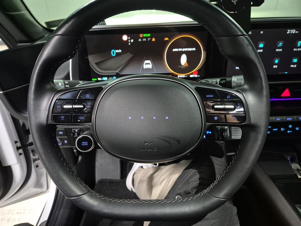 HYUNDAI Ioniq 6 - Vista 10