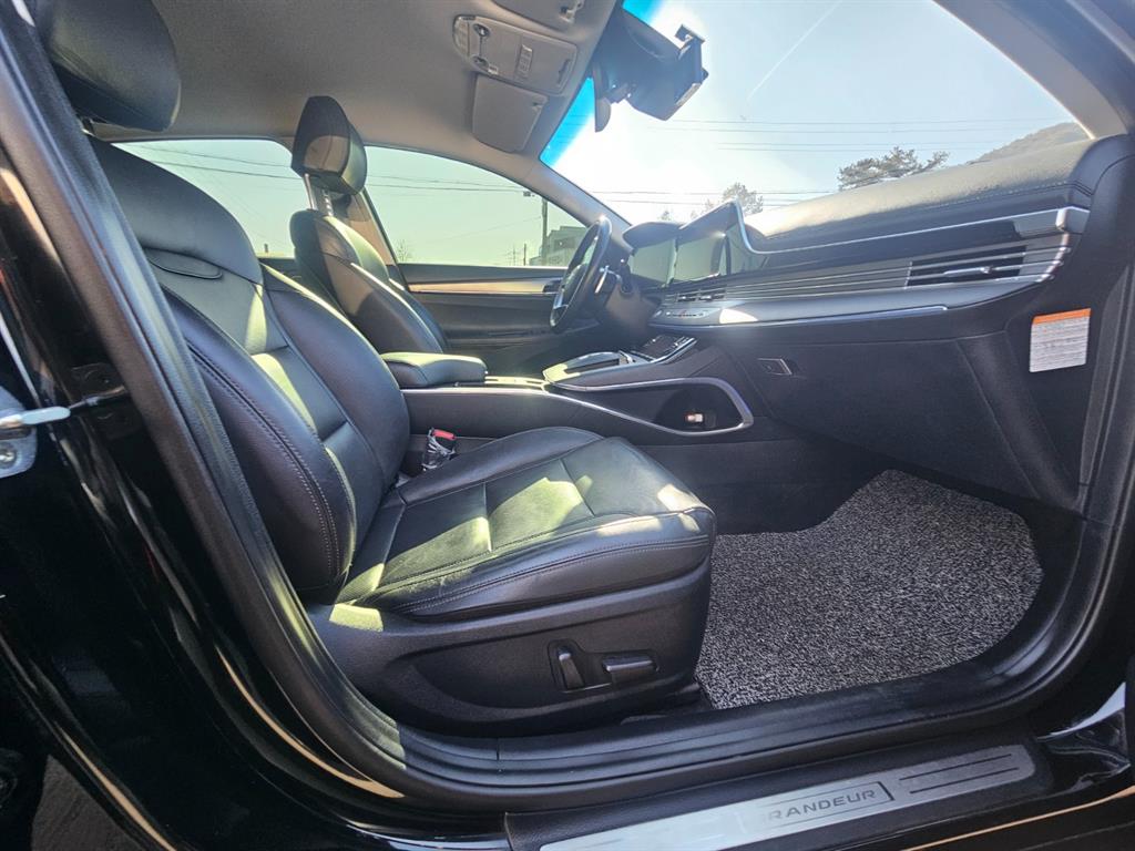 HYUNDAI Grandeur 2020 Negro - Importación desde Corea - HF Imports Iquique - Foto 16