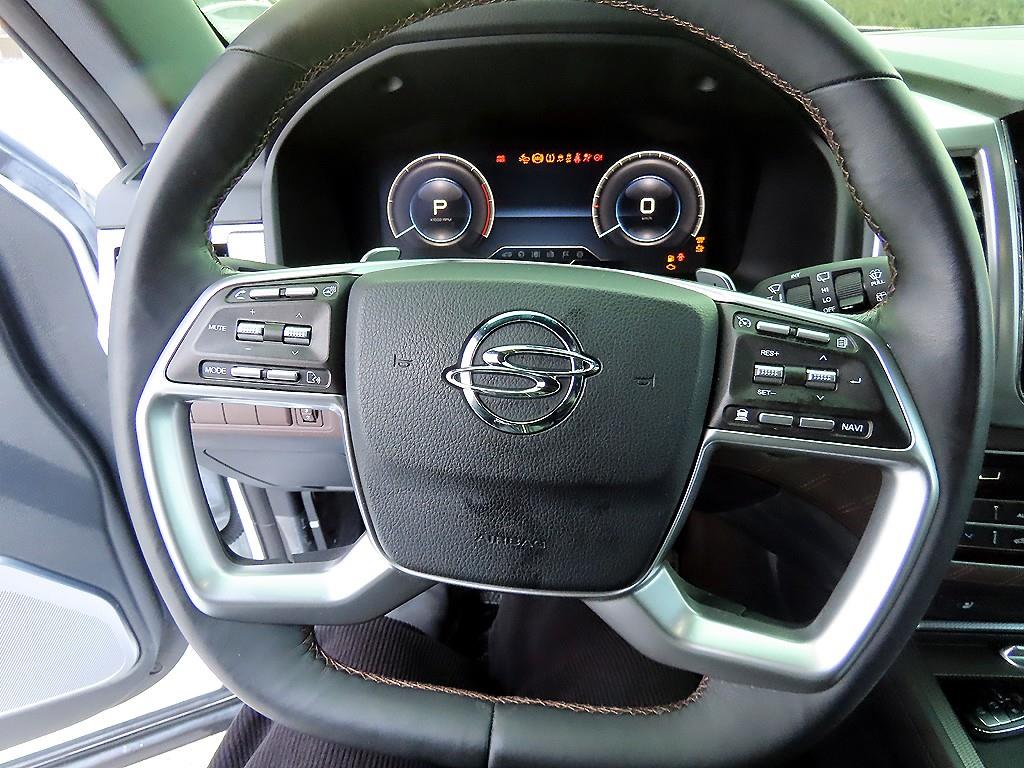 Ssangyong Rexton - Vista 8