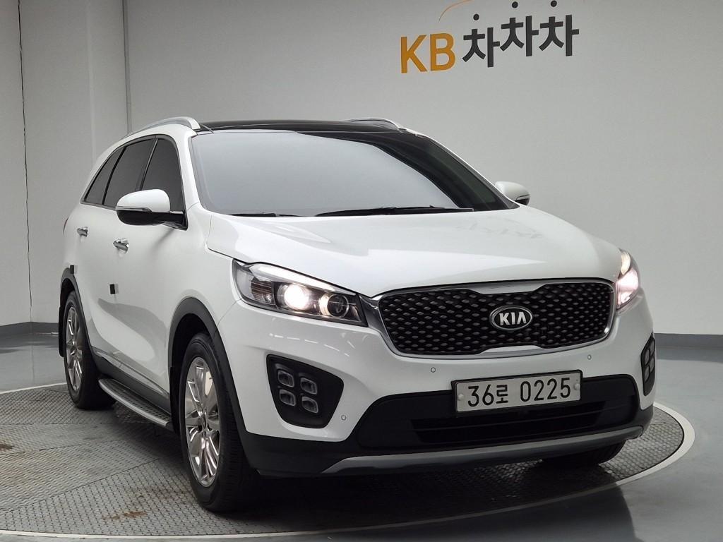KIA Sorento - Vista 4