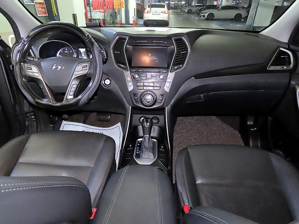 HYUNDAI Santa Fe - Vista 10