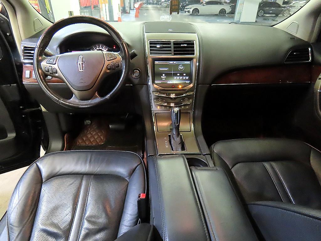 Lincoln MKX - Vista 10