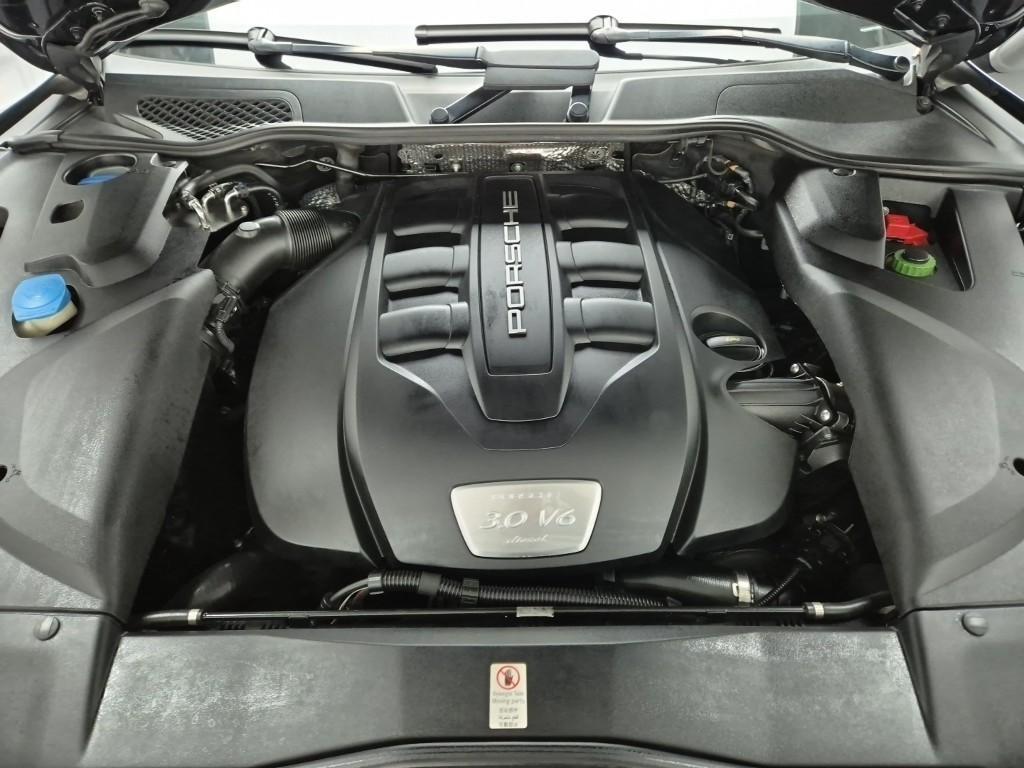 Porsche Cayenne 2015 Negro - Importación desde Corea - HF Imports Iquique - Foto 18