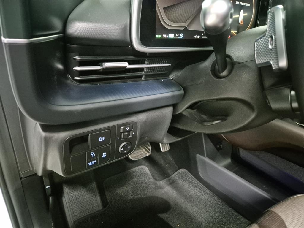 HYUNDAI Ioniq 6 - Vista 7