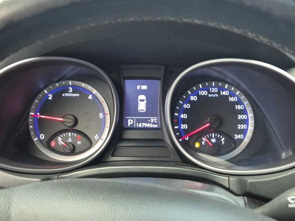 HYUNDAI Santa Fe - Vista 6