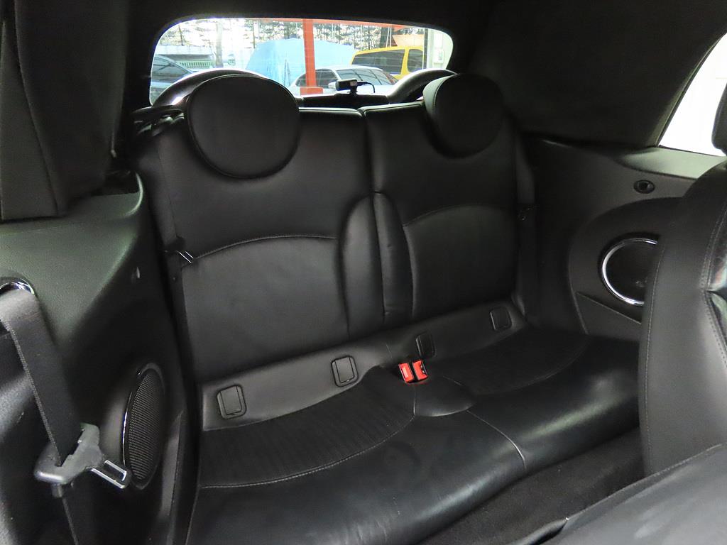 Mini Cooper Convertible - Vista 7