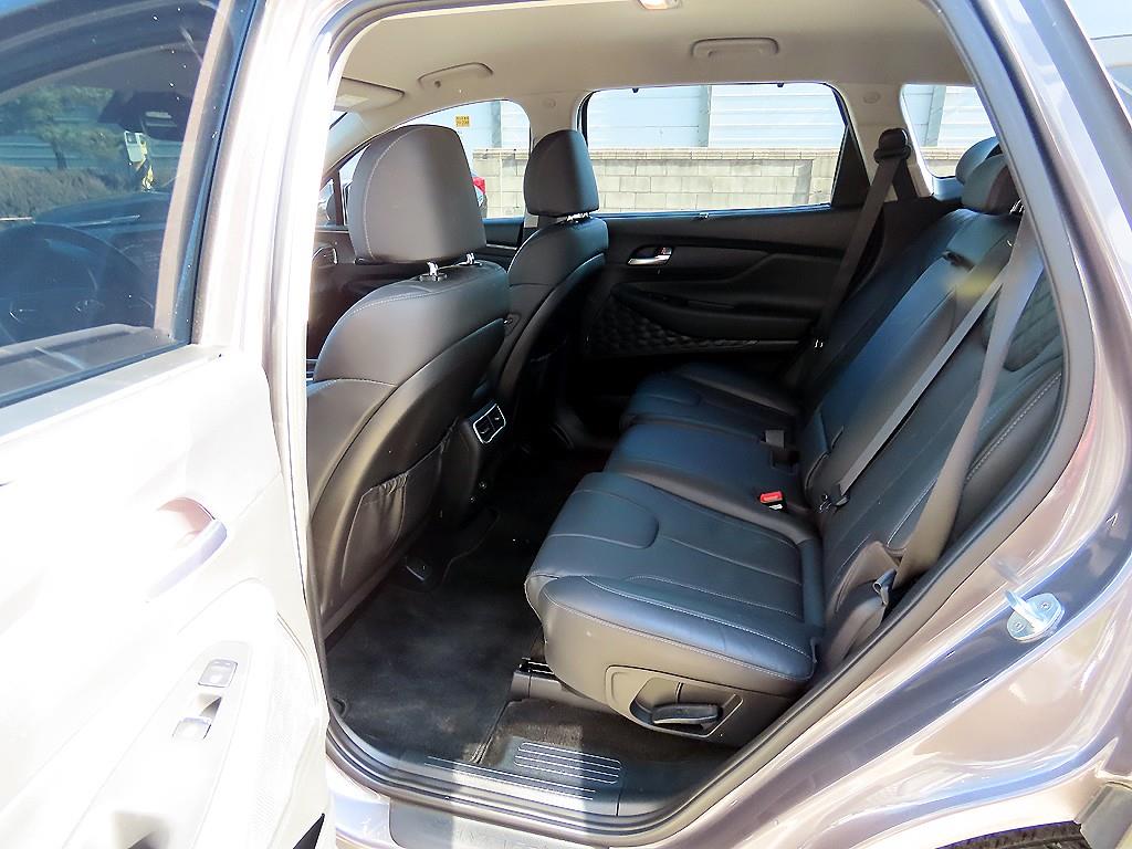 HYUNDAI Santa Fe - Vista 6