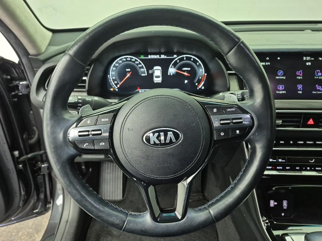 KIA K7 - Vista 9