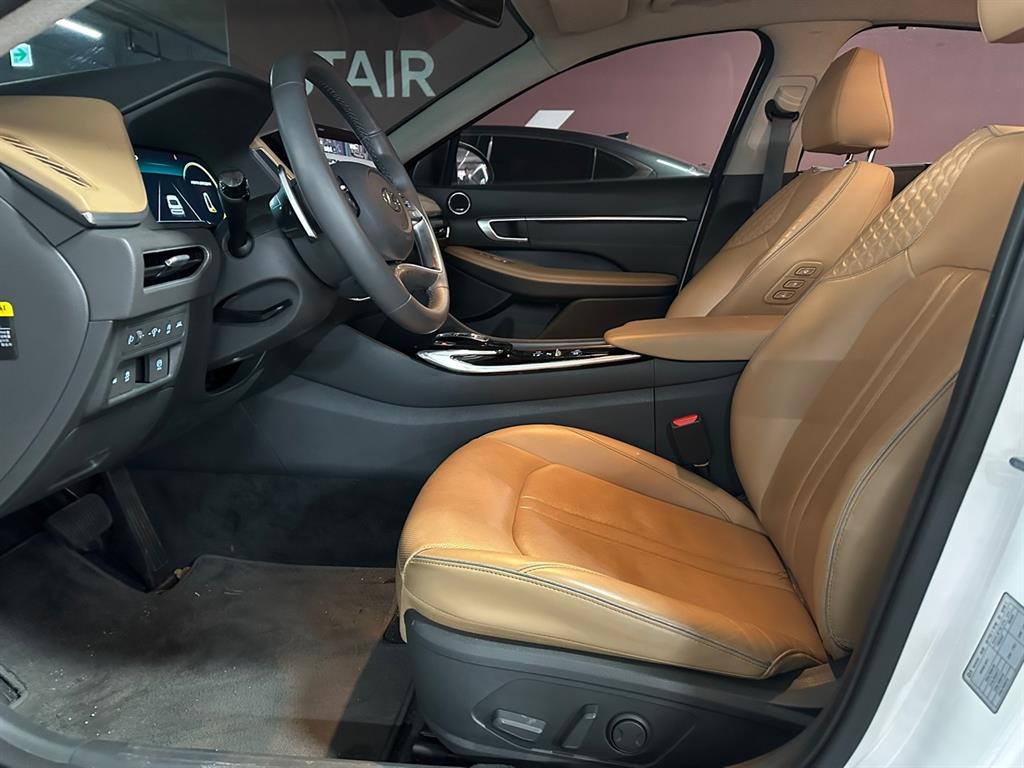 HYUNDAI Sonata - Vista 10