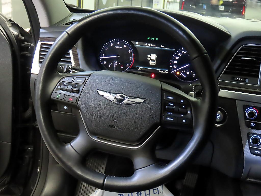 Genesis G80 - Vista 8