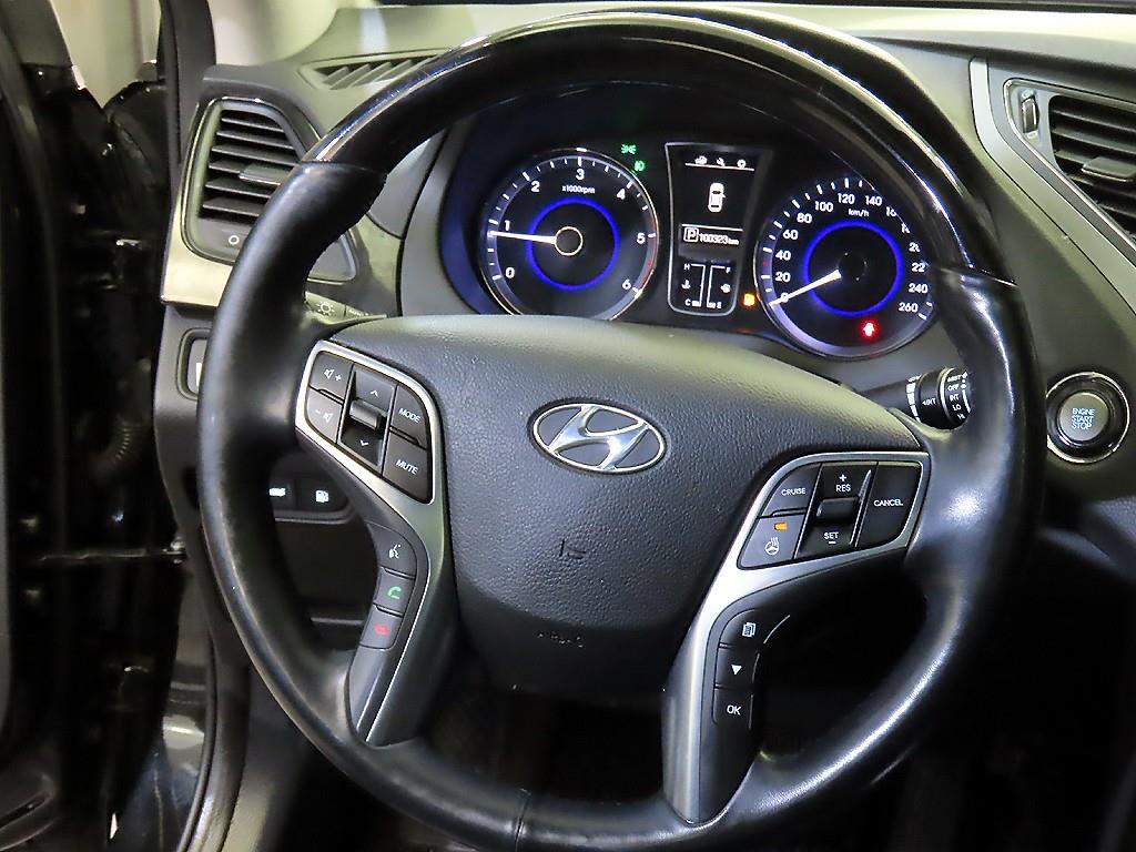 HYUNDAI Grandeur - Vista 8