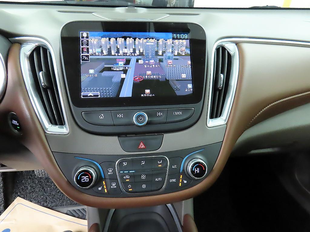 Chevrolet Malibu 2018 Azul - Importación desde Corea - HF Imports Iquique - Foto 14