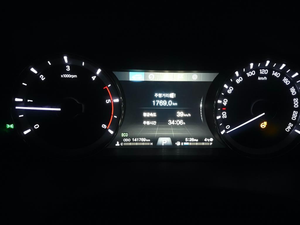 Ssangyong Rexton - Vista 11