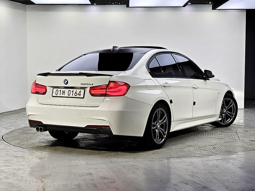 BMW 3 series - Vista 4