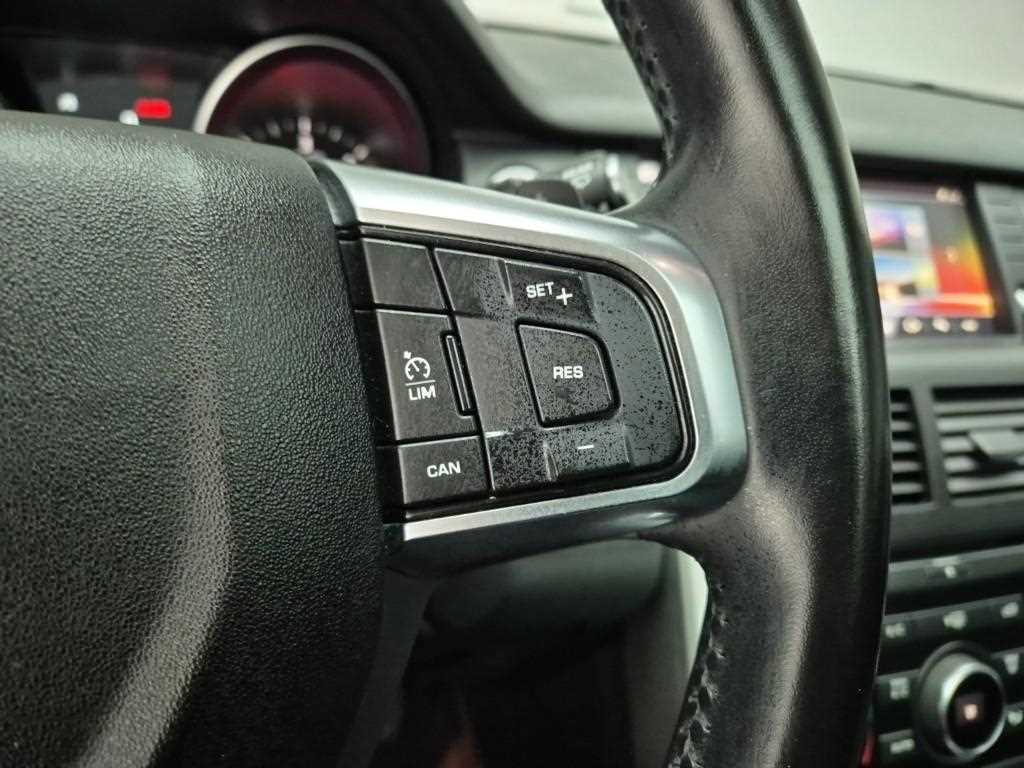 Land Rover Discovery Sports 2018 Negro - Importación desde Corea - HF Imports Iquique - Foto 16