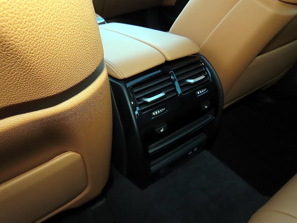 BMW 5 Series 2023 Negro - Importación desde Corea - HF Imports Iquique - Foto 16