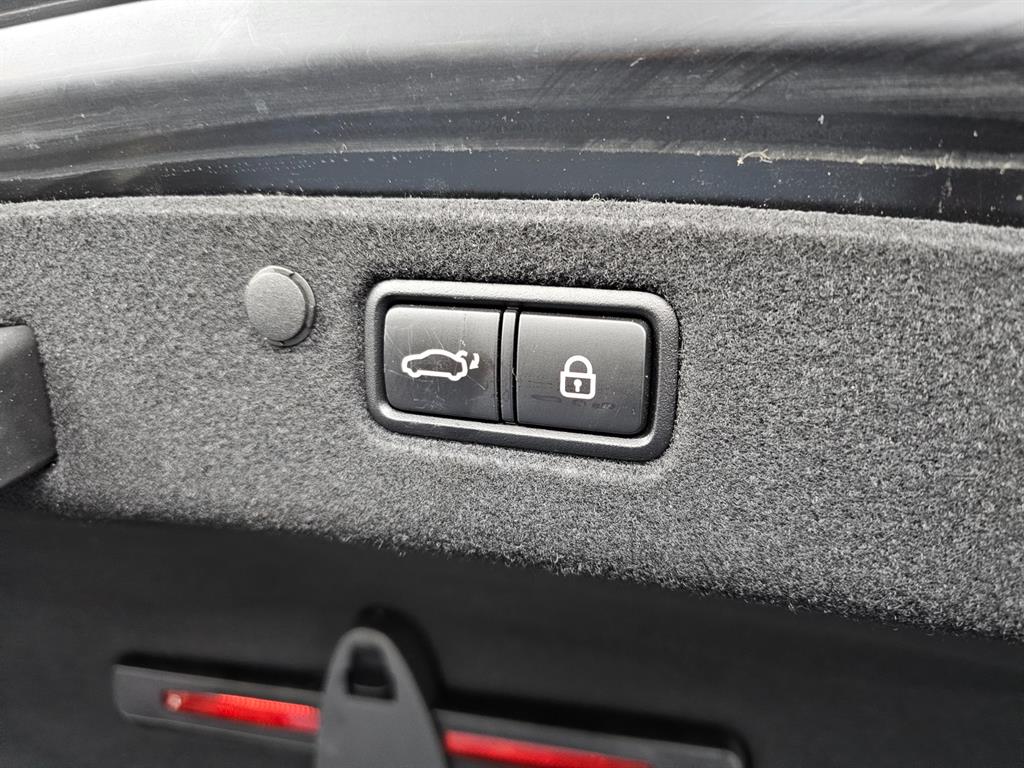 HYUNDAI Grandeur - Vista 8