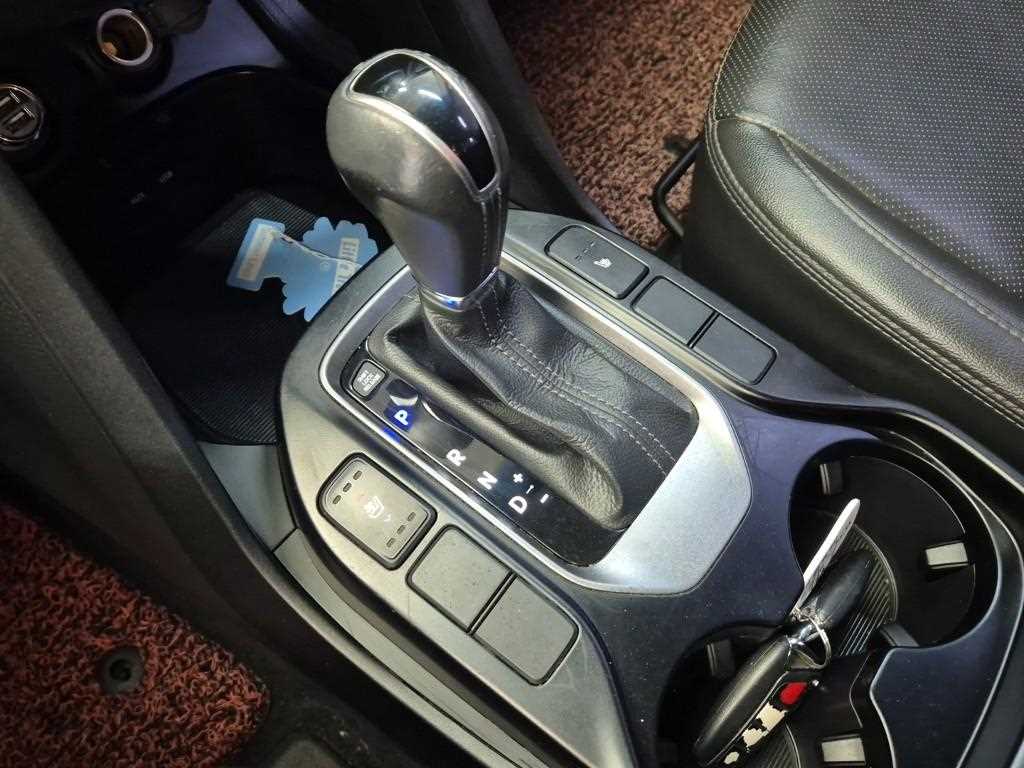 HYUNDAI Santa Fe - Vista 8