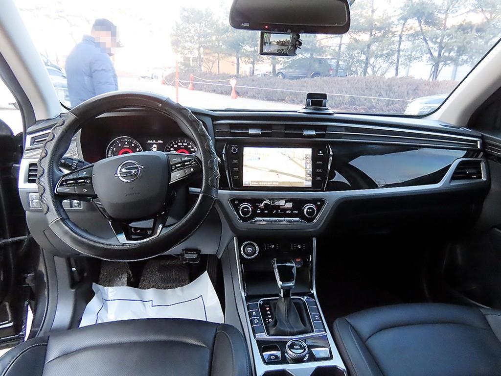 Ssangyong Korando - Vista 7