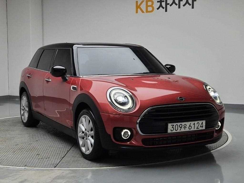 Mini Clubman - Vista 4