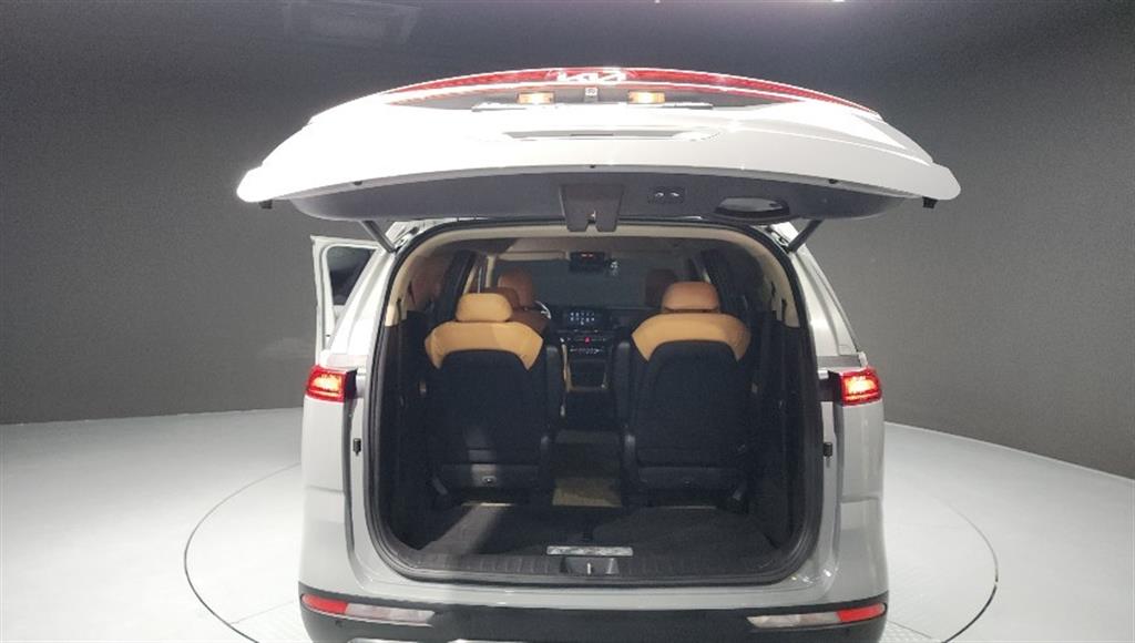 KIA Carnival 2023 Gris - Importación desde Corea - HF Imports Iquique - Foto 20