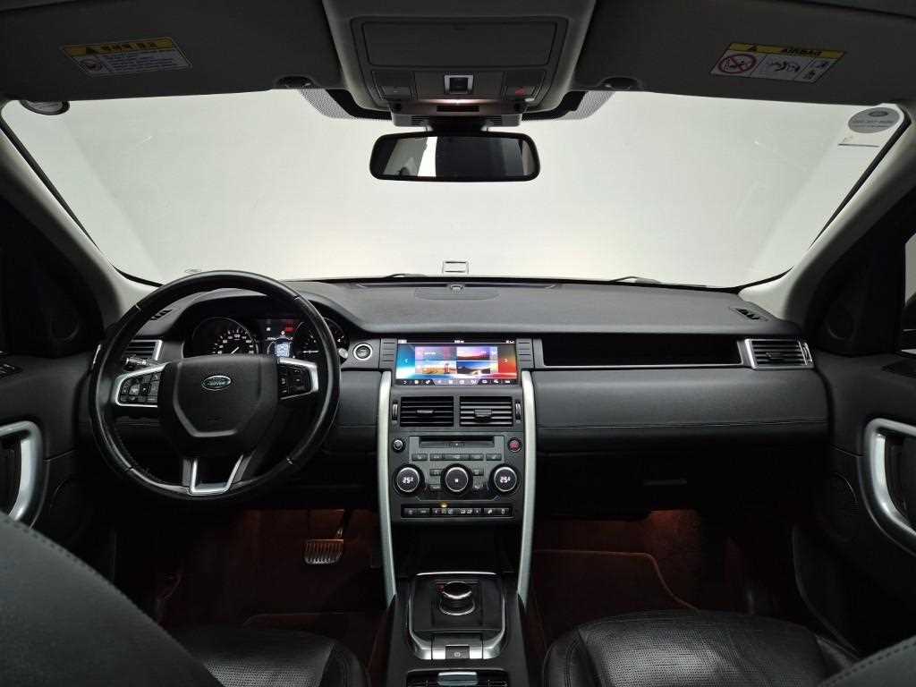 Land Rover Discovery Sports - Vista 7