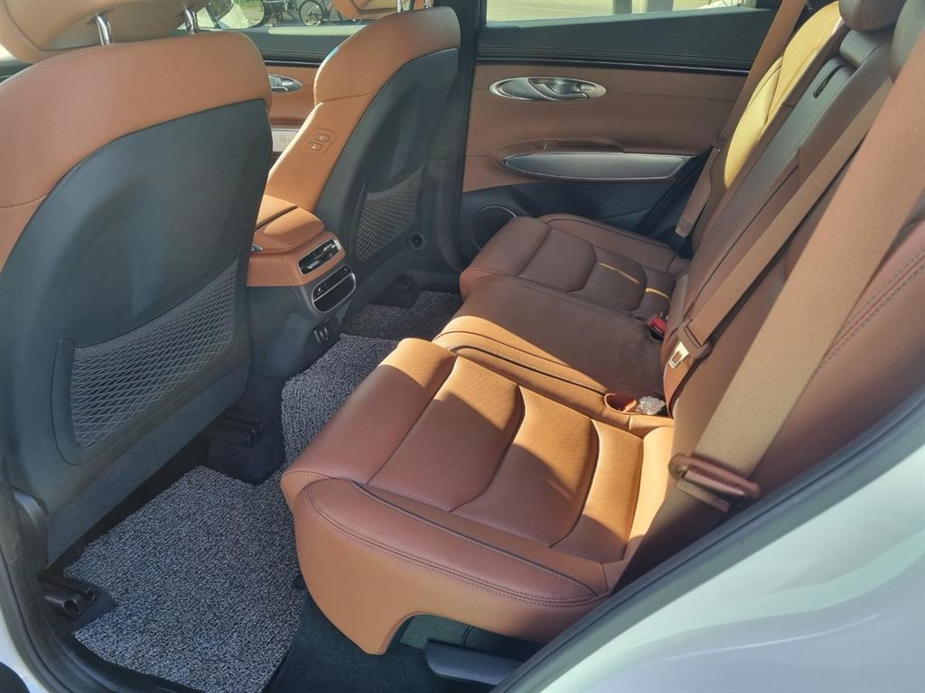 Genesis GV70 2022 Blanco - Importación desde Corea - HF Imports Iquique - Foto 15