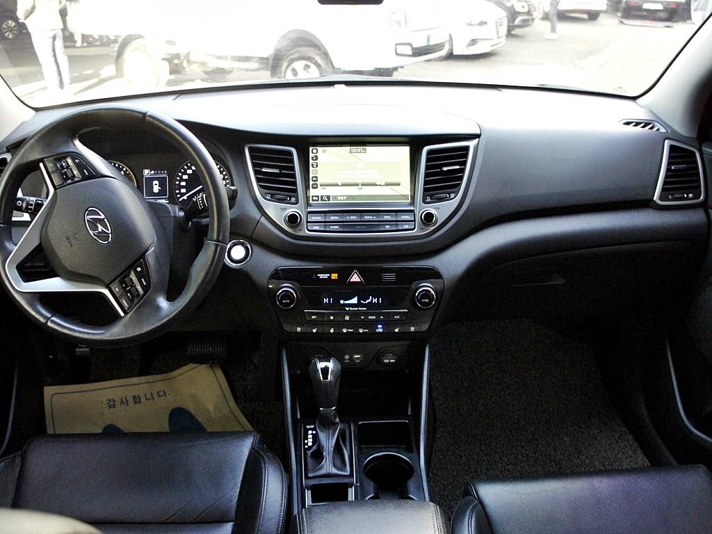 HYUNDAI Tucson 2017 Blanco - Importación desde Corea - HF Imports Iquique - Foto 7