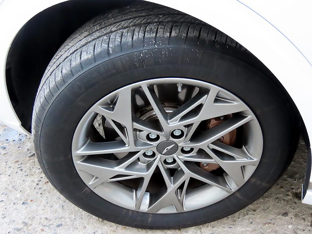 Genesis GV70 2024 Blanco - Importación desde Corea - HF Imports Iquique - Foto 20