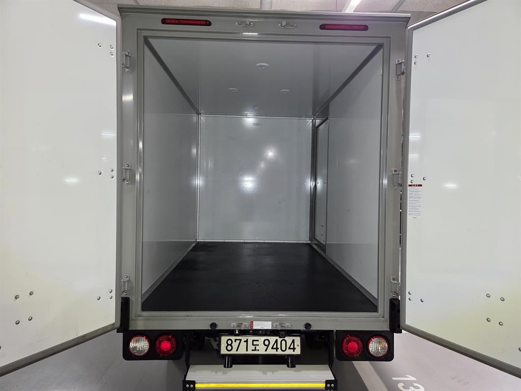 Small Truck Normal Box(High Deck) - Vista 9