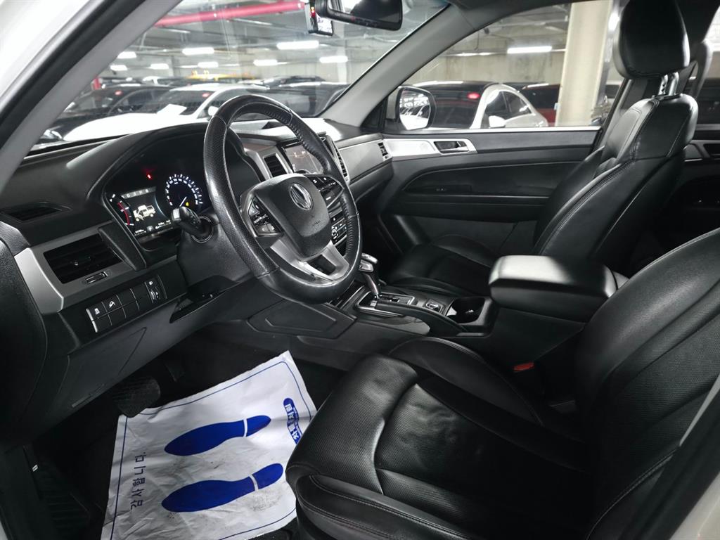 Ssangyong Rexton 2019 Blanco - Importación desde Corea - HF Imports Iquique - Foto 15