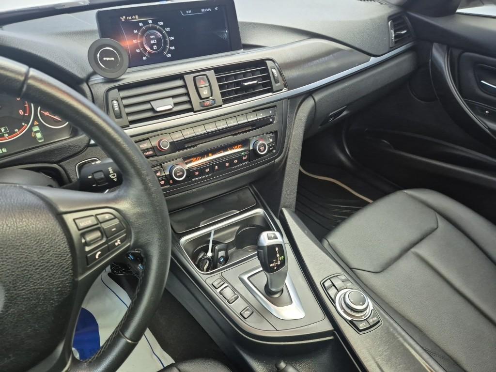 BMW 3 series - Vista 10