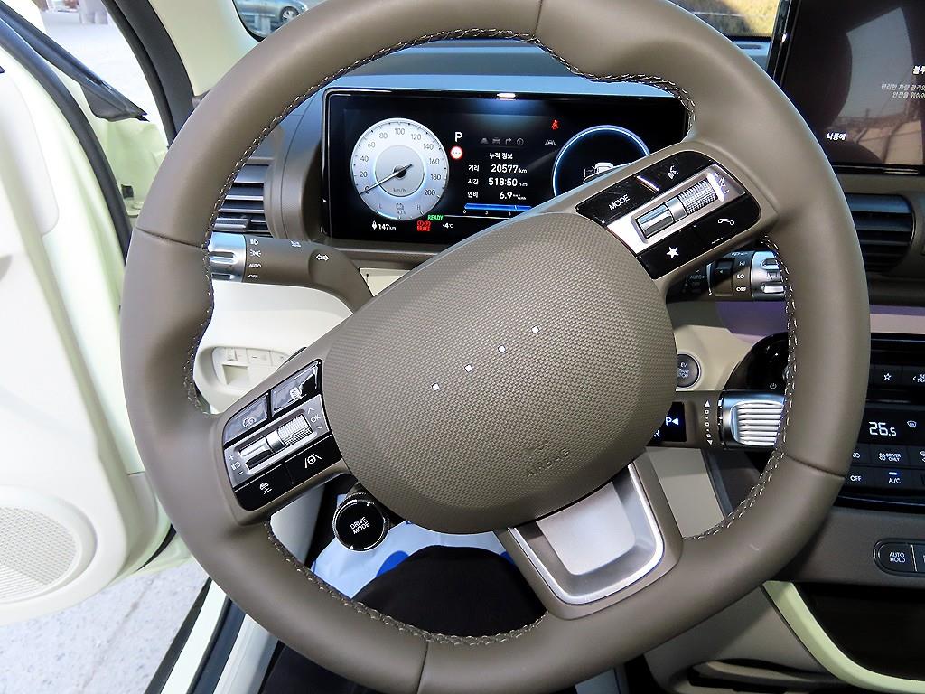 HYUNDAI Casper - Vista 8