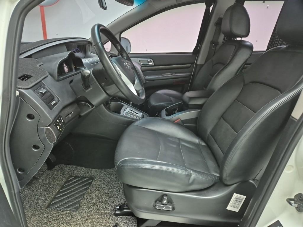 Ssangyong Korando - Vista 11