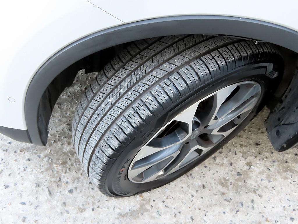 SAMSUNG QM6 2019 Blanco - Importación desde Corea - HF Imports Iquique - Foto 20