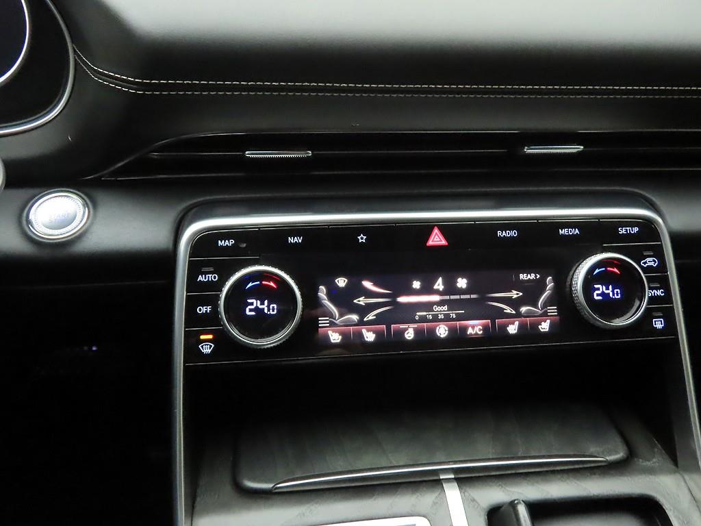 Genesis GV80 - Vista 9