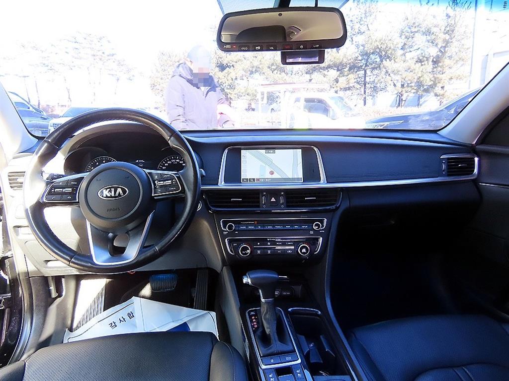 KIA K5 - Vista 7