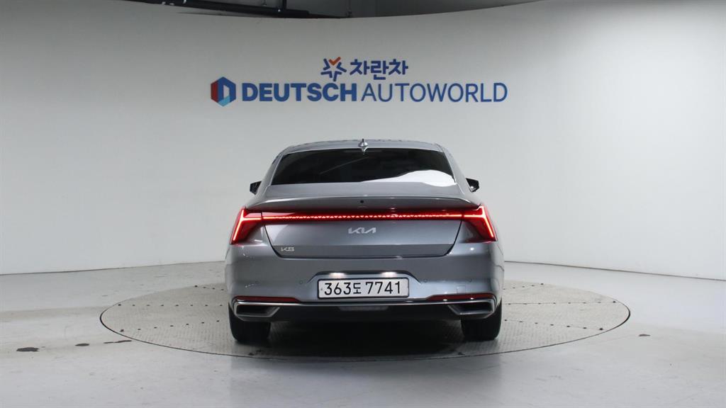 KIA K8 - Vista 4